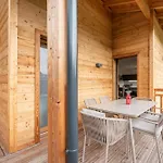 Brivon - By Emerald Appartement
